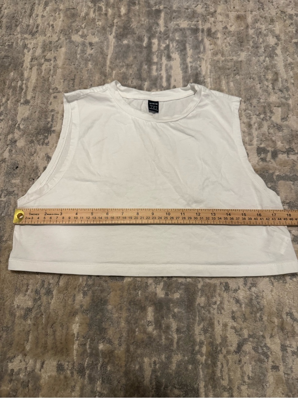 SHEIN White Cropped Muscle Tank
